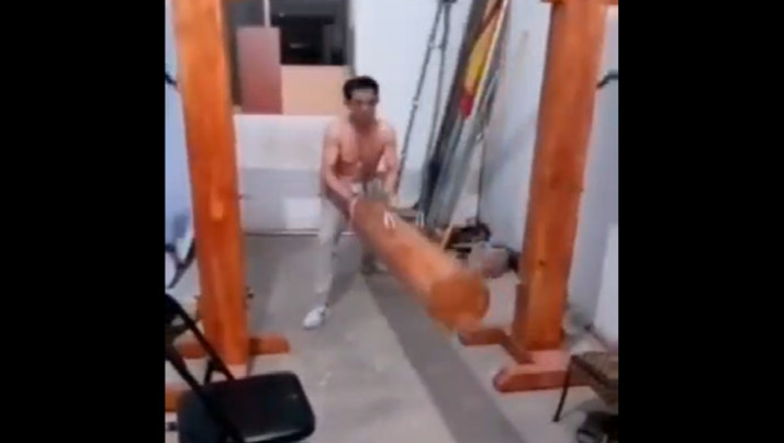 泄密