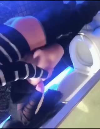 亚洲